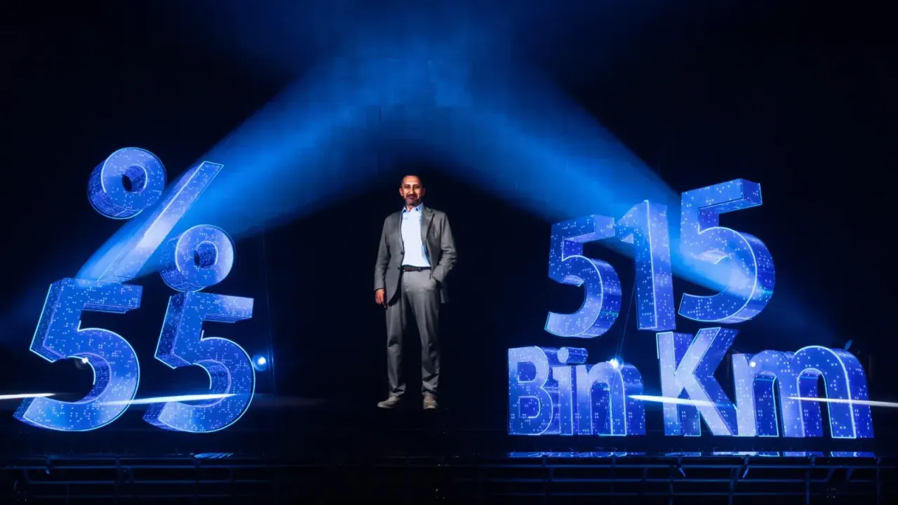 Türk Telekom’dan Türkiye’de Bir İlk: 5G Hologram ile Canlı Basın Toplantısı