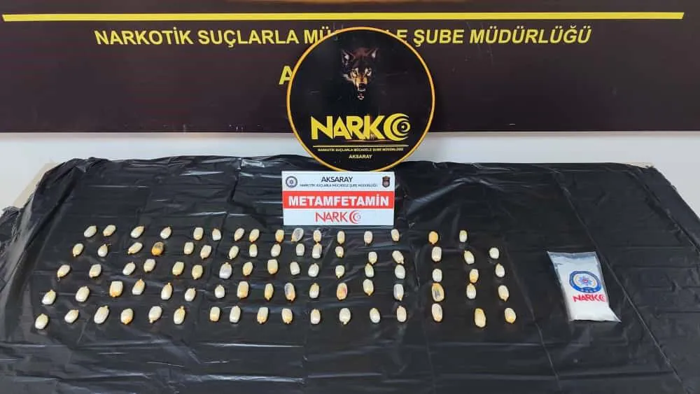 İranlı Uyuşturucu Taciri, Midesine Sakladığı 433 Gram Metamfetaminle Yakalandı