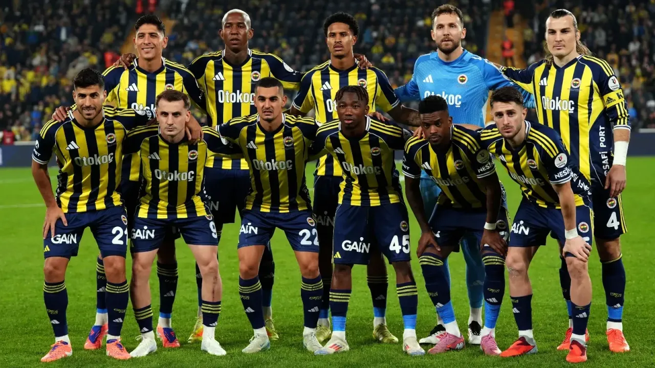 Fenerbahçe ile Fatih Karagümrük İlk 15 Dakikada Yenişemedi