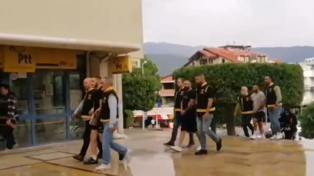 Marmaris’te Silahlı Yaralama Olayının Firarileri 6 Kilometrelik Kamera Takibiyle Yakalandı